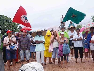 Camponeses interditam obra de duplicação de trilhos da Vale no Maranhão  2
