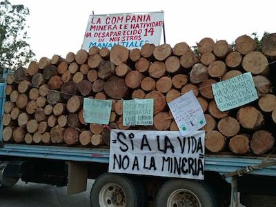 Denuncia Capulálpam “saqueo clandestino” de minerales en su territorio